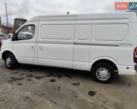 Белый Maxus EV80, объемом двигателя 0 л и пробегом 99 тыс. км за 18999 $, фото 5 на Automoto.ua