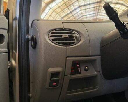 Белый Maxus EV80, объемом двигателя 0 л и пробегом 80 тыс. км за 17999 $, фото 15 на Automoto.ua