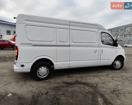 Белый Maxus EV80, объемом двигателя 0 л и пробегом 99 тыс. км за 18999 $, фото 12 на Automoto.ua