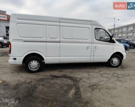 Белый Maxus EV80, объемом двигателя 0 л и пробегом 99 тыс. км за 18999 $, фото 11 на Automoto.ua
