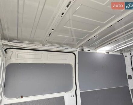 Белый Maxus EV80, объемом двигателя 0 л и пробегом 99 тыс. км за 18999 $, фото 50 на Automoto.ua