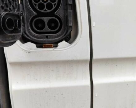 Белый Maxus EV80, объемом двигателя 0 л и пробегом 99 тыс. км за 18999 $, фото 31 на Automoto.ua
