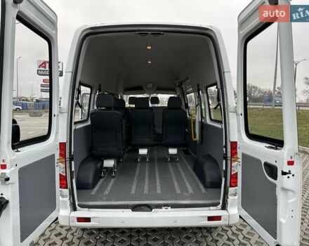 Білий Maxus EV80, об'ємом двигуна 0 л та пробігом 87 тис. км за 12999 $, фото 8 на Automoto.ua