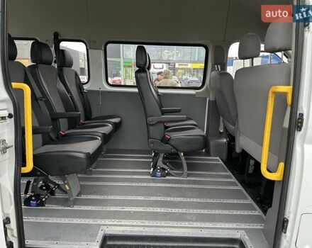 Білий Maxus EV80, об'ємом двигуна 0 л та пробігом 87 тис. км за 12999 $, фото 14 на Automoto.ua