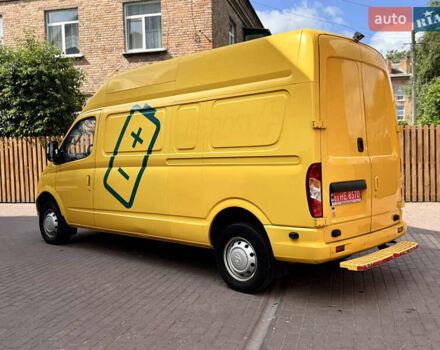 Желтый Maxus EV80, объемом двигателя 0 л и пробегом 26 тыс. км за 17997 $, фото 4 на Automoto.ua