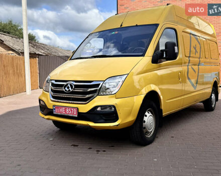 Желтый Maxus EV80, объемом двигателя 0 л и пробегом 26 тыс. км за 17997 $, фото 7 на Automoto.ua