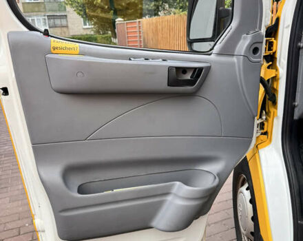 Желтый Maxus EV80, объемом двигателя 0 л и пробегом 26 тыс. км за 17997 $, фото 12 на Automoto.ua