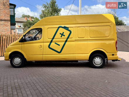 Maxus EV80 2019 в Казатине на Automoto.ua Желтый Maxus EV80, объемом двигателя 0 л и пробегом 26 тыс. км за 16995 $, фото 1 на Automoto.ua