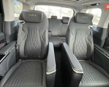 купить новое авто Maxus Mifa 9 2023 года от официального дилера MAXUS Maxus фото