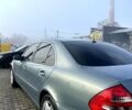 Серый Мерседес Е-Класс, объемом двигателя 2.1 л и пробегом 259 тыс. км за 8399 $, фото 4 на Automoto.ua
