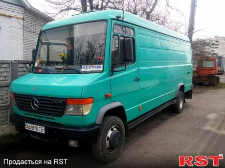 Зелений Мерседес Vario, об'ємом двигуна 2.9 л та пробігом 321 тис. км за 12000 $, фото 1 на Automoto.ua