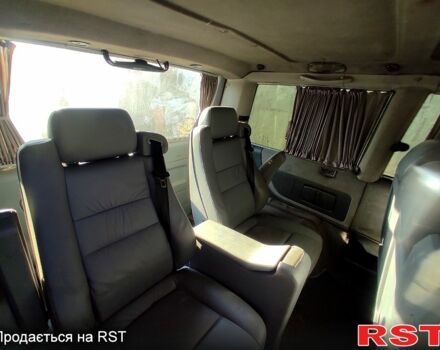 Серый Мерседес Вито, объемом двигателя 2.1 л и пробегом 230 тыс. км за 6800 $, фото 7 на Automoto.ua