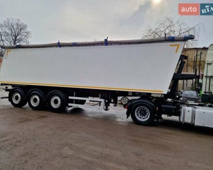 Чорний Metal Fach NOVA, об'ємом двигуна 0 л та пробігом 317 тис. км за 24500 $, фото 5 на Automoto.ua