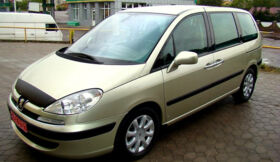 Peugeot 807