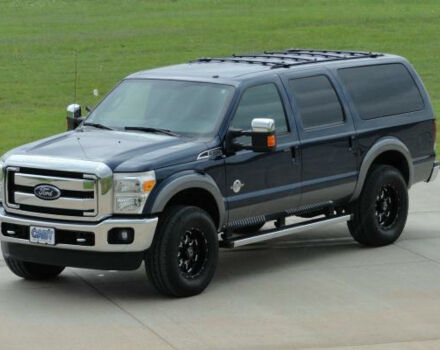 Ford Excursion