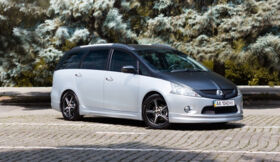 Mitsubishi Grandis