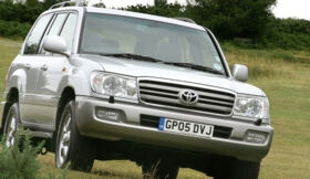 Toyota Land Cruiser 100