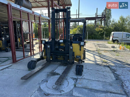Moffett M4 2011 в Житомире на Automoto.ua Moffett M4, объемом двигателя 0 л и пробегом 0 тыс. км за 9800 $, фото 1 на Automoto.ua