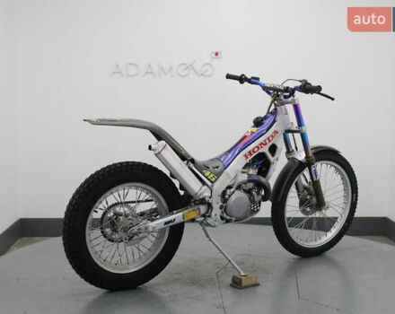 Сірий Montesa Honda Cota 4RT, об'ємом двигуна 0.25 л та пробігом 1 тис. км за 2100 $, фото 4 на Automoto.ua