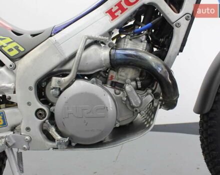 Сірий Montesa Honda Cota 4RT, об'ємом двигуна 0.25 л та пробігом 1 тис. км за 2100 $, фото 15 на Automoto.ua