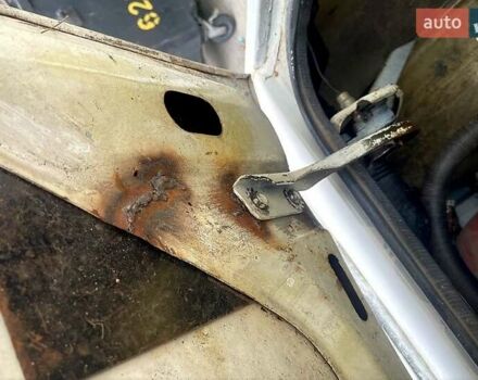 Белый Москвич/АЗЛК 2140, объемом двигателя 1.5 л и пробегом 280 тыс. км за 700 $, фото 1 на Automoto.ua