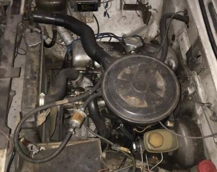 Белый Москвич/АЗЛК 2140, объемом двигателя 1.5 л и пробегом 180 тыс. км за 300 $, фото 1 на Automoto.ua