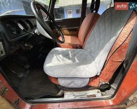 Красный Москвич/АЗЛК 2140, объемом двигателя 0 л и пробегом 140 тыс. км за 350 $, фото 3 на Automoto.ua