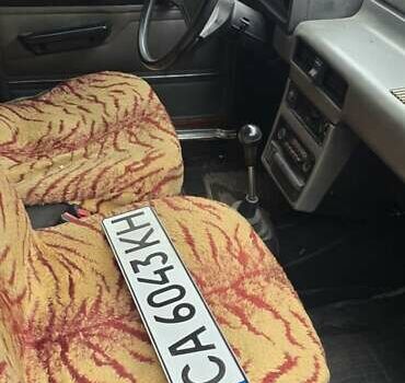 Червоний Москвич/АЗЛК 2140, об'ємом двигуна 1.5 л та пробігом 350 тис. км за 700 $, фото 2 на Automoto.ua