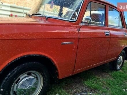 Москвич/АЗЛК 2140 1977 у Малой Виске на Automoto.ua Червоний Москвич/АЗЛК 2140, об'ємом двигуна 1.5 л та пробігом 84 тис. км за 650 $, фото 1 на Automoto.ua