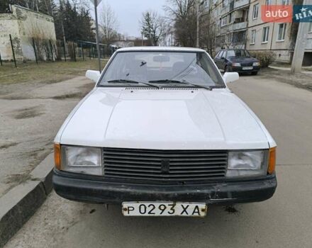 Белый Москвич/АЗЛК 2141, объемом двигателя 1.5 л и пробегом 35 тыс. км за 1500 $, фото 3 на Automoto.ua