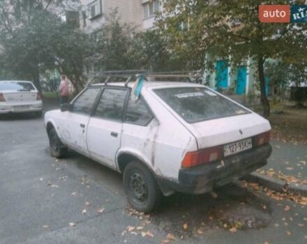 Белый Москвич/АЗЛК 2141, объемом двигателя 1.5 л и пробегом 85 тыс. км за 150 $, фото 1 на Automoto.ua