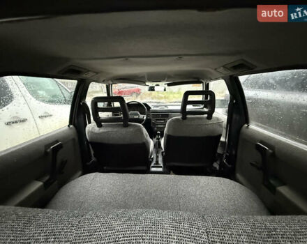 Белый Москвич/АЗЛК 2141, объемом двигателя 1.7 л и пробегом 39 тыс. км за 1073 $, фото 7 на Automoto.ua