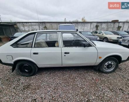 Белый Москвич/АЗЛК 2141, объемом двигателя 1.48 л и пробегом 73 тыс. км за 520 $, фото 11 на Automoto.ua