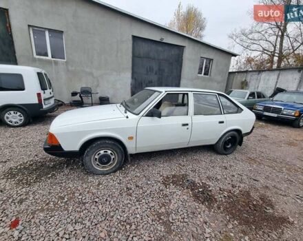 Белый Москвич/АЗЛК 2141, объемом двигателя 1.48 л и пробегом 73 тыс. км за 520 $, фото 6 на Automoto.ua