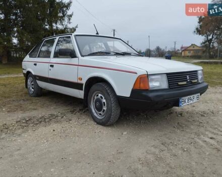 Белый Москвич/АЗЛК 2141, объемом двигателя 1.48 л и пробегом 173 тыс. км за 970 $, фото 9 на Automoto.ua