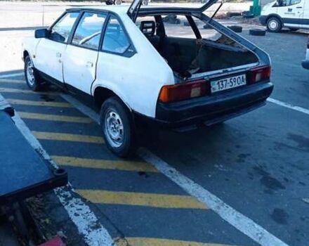 Білий Москвич/АЗЛК 2141, об'ємом двигуна 1.5 л та пробігом 170 тис. км за 499 $, фото 2 на Automoto.ua