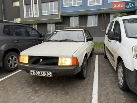 Белый Москвич/АЗЛК 2141, объемом двигателя 1.7 л и пробегом 39 тыс. км за 1073 $, фото 1 на Automoto.ua