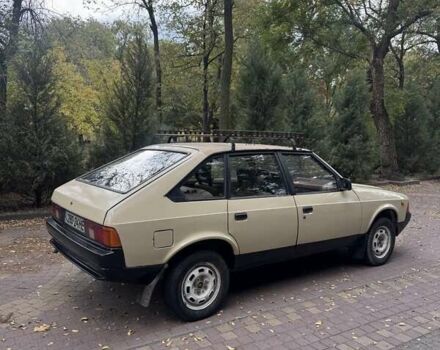 Бежевый Москвич/АЗЛК 2141, объемом двигателя 1.5 л и пробегом 192 тыс. км за 799 $, фото 10 на Automoto.ua