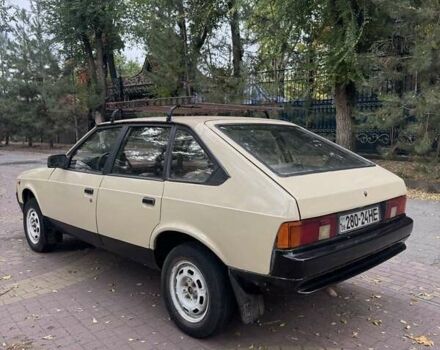 Бежевый Москвич/АЗЛК 2141, объемом двигателя 1.5 л и пробегом 192 тыс. км за 799 $, фото 12 на Automoto.ua