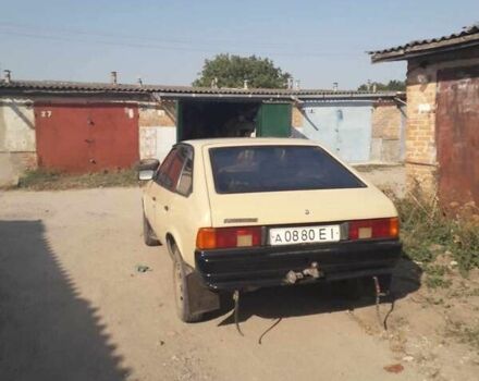 Бежевый Москвич/АЗЛК 2141, объемом двигателя 1.5 л и пробегом 165 тыс. км за 1000 $, фото 1 на Automoto.ua