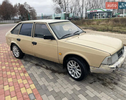 Бежевый Москвич/АЗЛК 2141, объемом двигателя 1.7 л и пробегом 200 тыс. км за 550 $, фото 4 на Automoto.ua