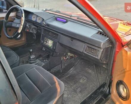 Красный Москвич/АЗЛК 2141, объемом двигателя 1.48 л и пробегом 178 тыс. км за 2500 $, фото 19 на Automoto.ua