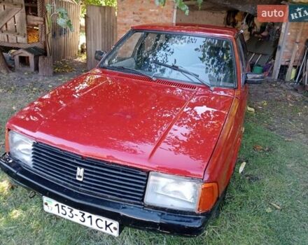 Красный Москвич/АЗЛК 2141, объемом двигателя 1.5 л и пробегом 380 тыс. км за 481 $, фото 1 на Automoto.ua