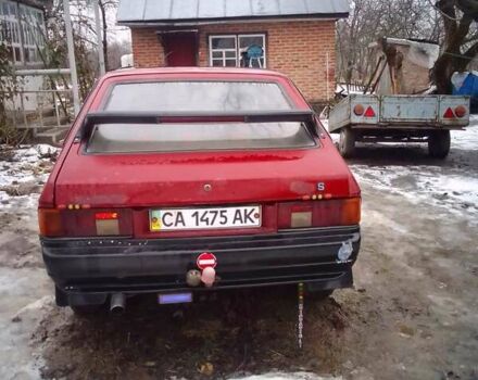Красный Москвич/АЗЛК 2141, объемом двигателя 1.7 л и пробегом 236 тыс. км за 700 $, фото 1 на Automoto.ua
