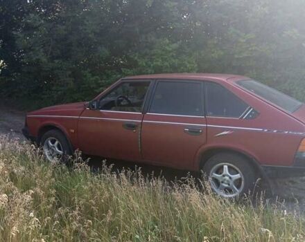 Красный Москвич/АЗЛК 2141, объемом двигателя 1.5 л и пробегом 70 тыс. км за 700 $, фото 3 на Automoto.ua