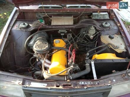 Красный Москвич/АЗЛК 2141, объемом двигателя 1.6 л и пробегом 105 тыс. км за 700 $, фото 1 на Automoto.ua