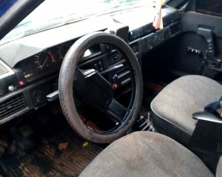 Москвич/АЗЛК 2141, объемом двигателя 1.7 л и пробегом 167 тыс. км за 750 $, фото 4 на Automoto.ua