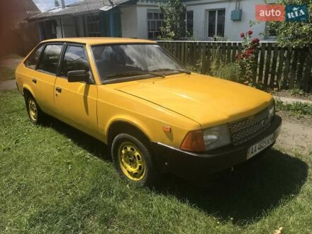 Москвич/АЗЛК 2141 1990 у Києві на Automoto.ua Жовтий Москвич/АЗЛК 2141, об'ємом двигуна 0 л та пробігом 100 тис. км за 1000 $, фото 1 на Automoto.ua