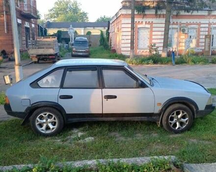 Серый Москвич/АЗЛК 2141, объемом двигателя 1.7 л и пробегом 371 тыс. км за 1100 $, фото 2 на Automoto.ua