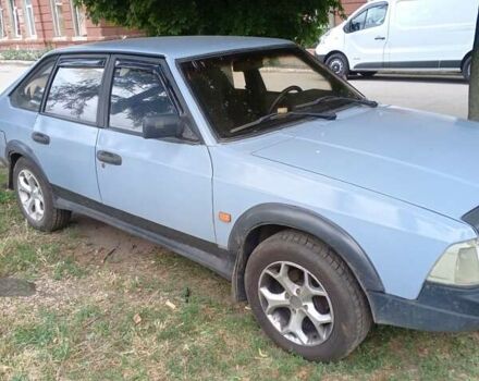 Серый Москвич/АЗЛК 2141, объемом двигателя 1.7 л и пробегом 371 тыс. км за 1100 $, фото 3 на Automoto.ua